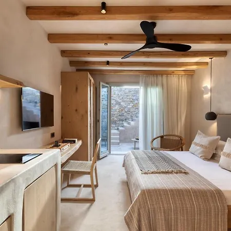 Villa Beachfront 3br Iremia In Naxos *