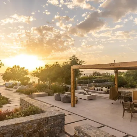 Beachfront 3br Iremia In Naxos * Kastrákion