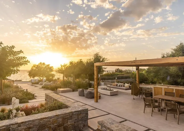 Beachfront 3br Iremia In Naxos * Kastrákion